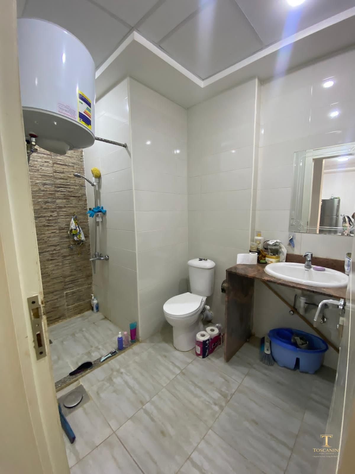 Furnished Apartment in Sky Gondola Compound