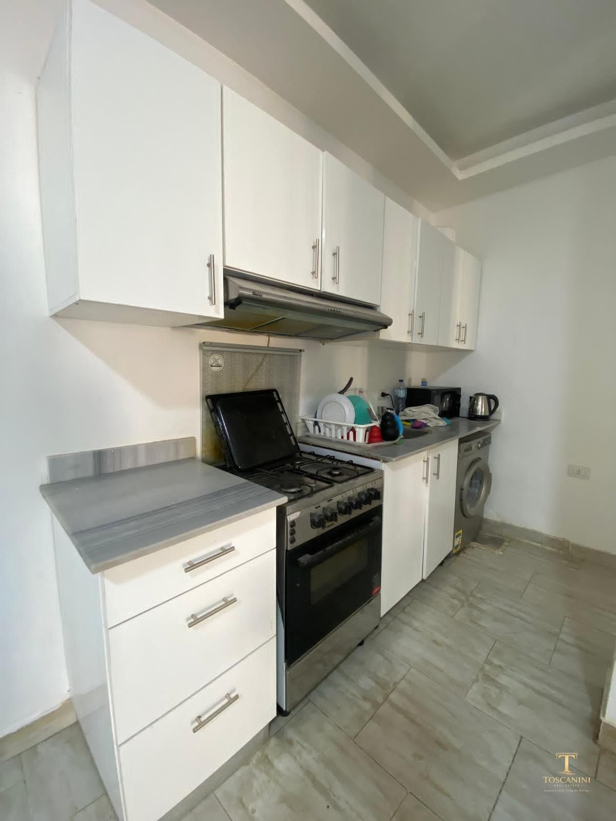 Furnished Apartment in Sky Gondola Compound