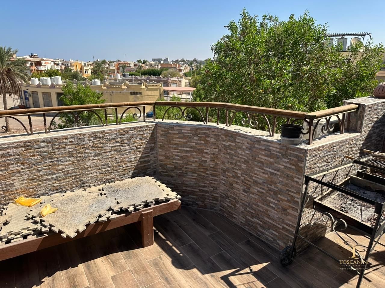 Quarter Villa For Sale