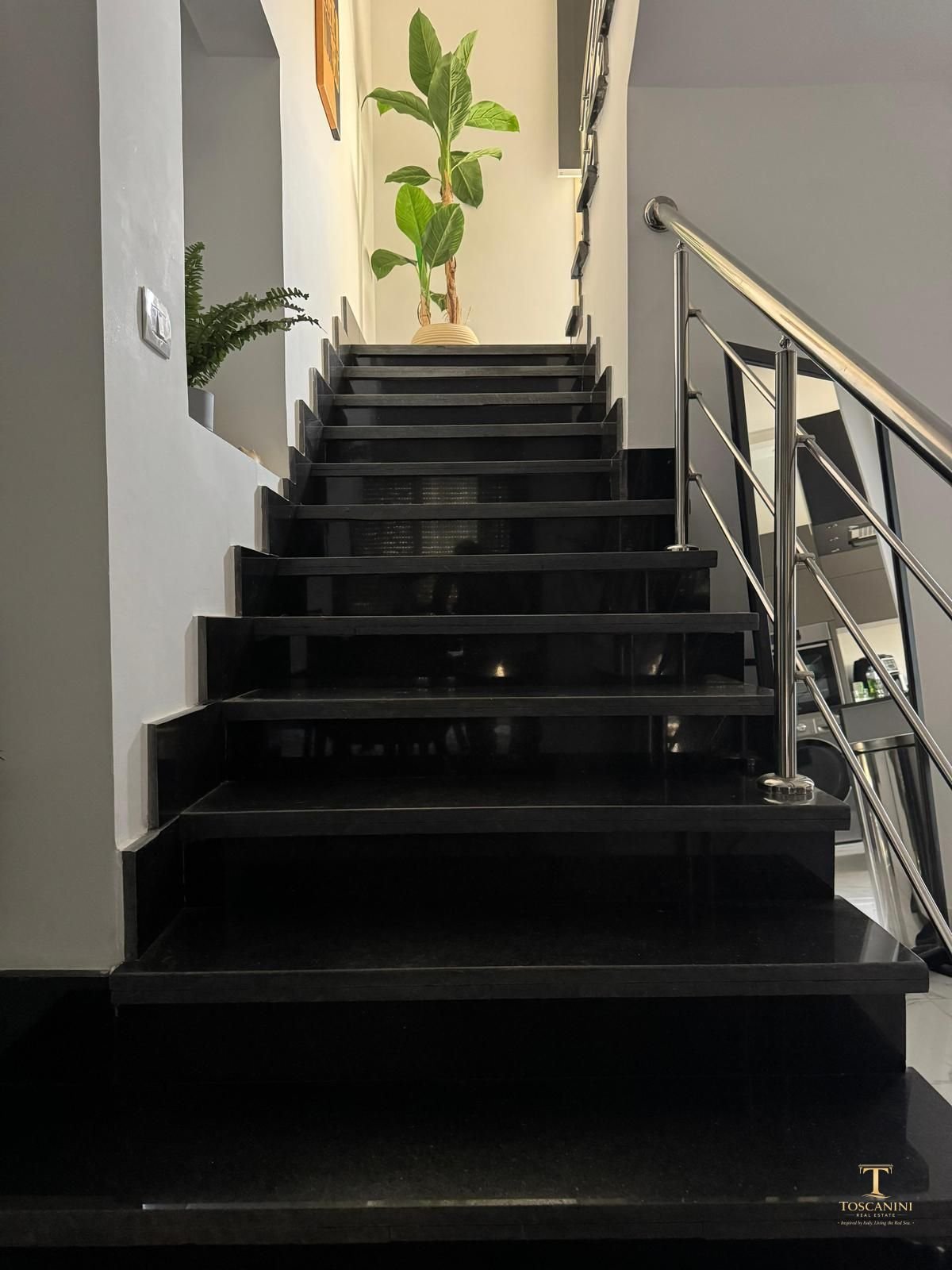 Luxurious Modern Duplex with Private Pool in Sky Star Compound, Hurghada