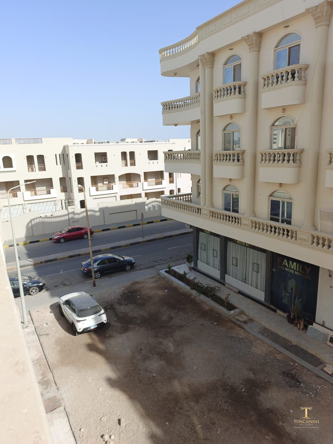 Apartment for Sale: Prime Location InterContinental Hurghada  & Registered Green Contract