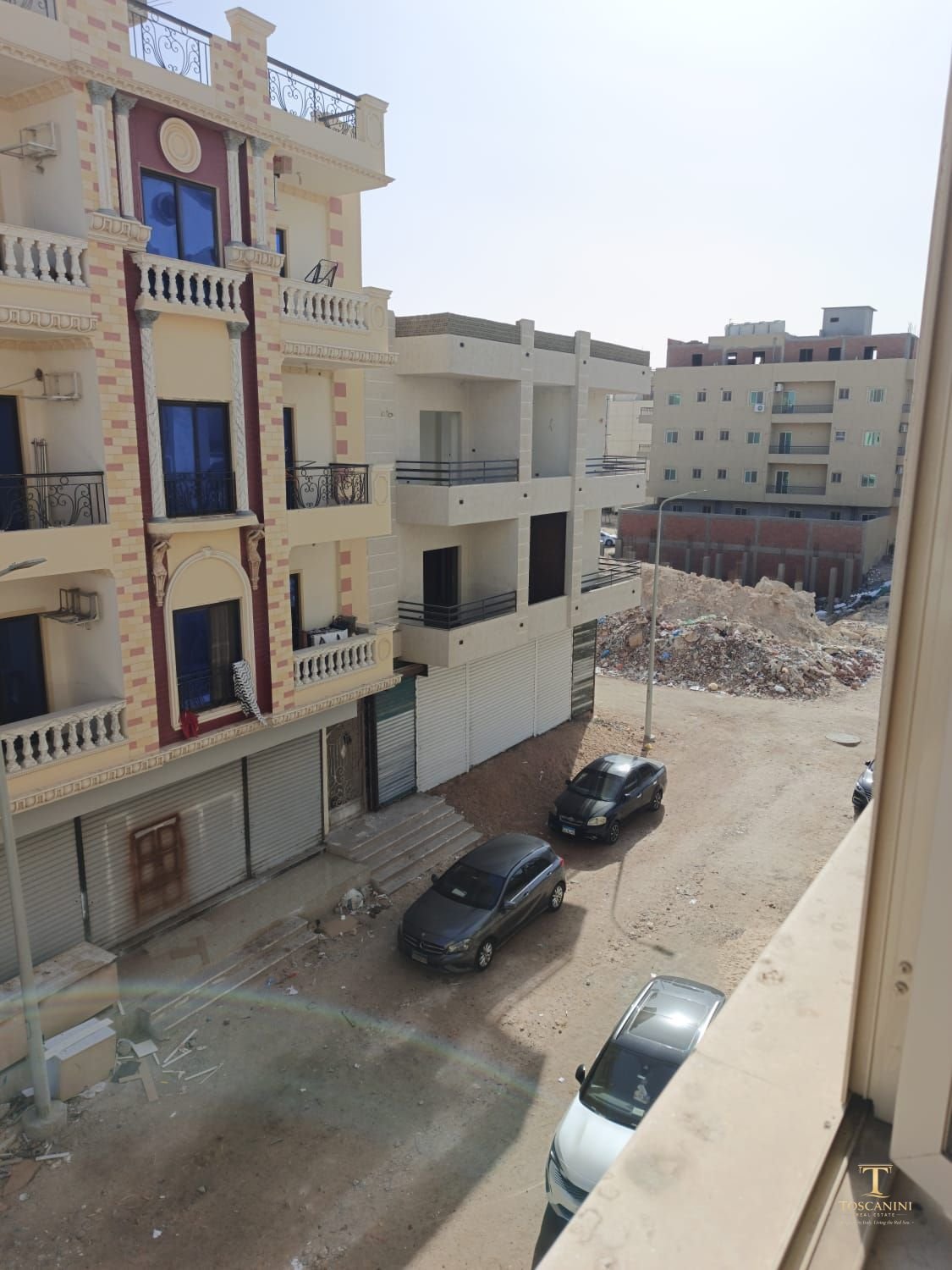 Apartment for Sale: Prime Location InterContinental Hurghada  & Registered Green Contract