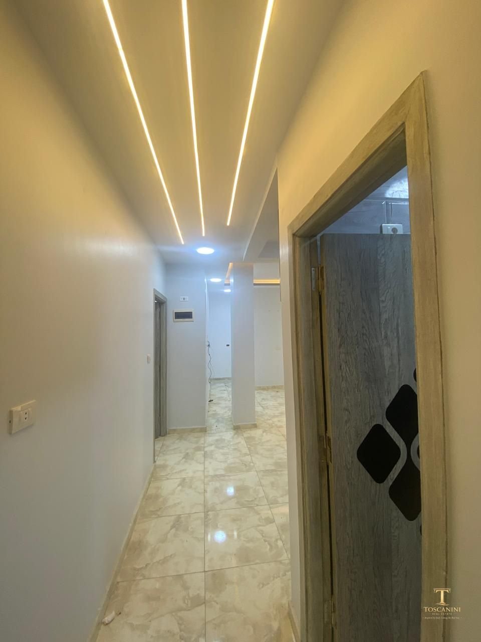 Modern 1-Bedroom Apartment in the Heart of Intercontinental District, Hurghada