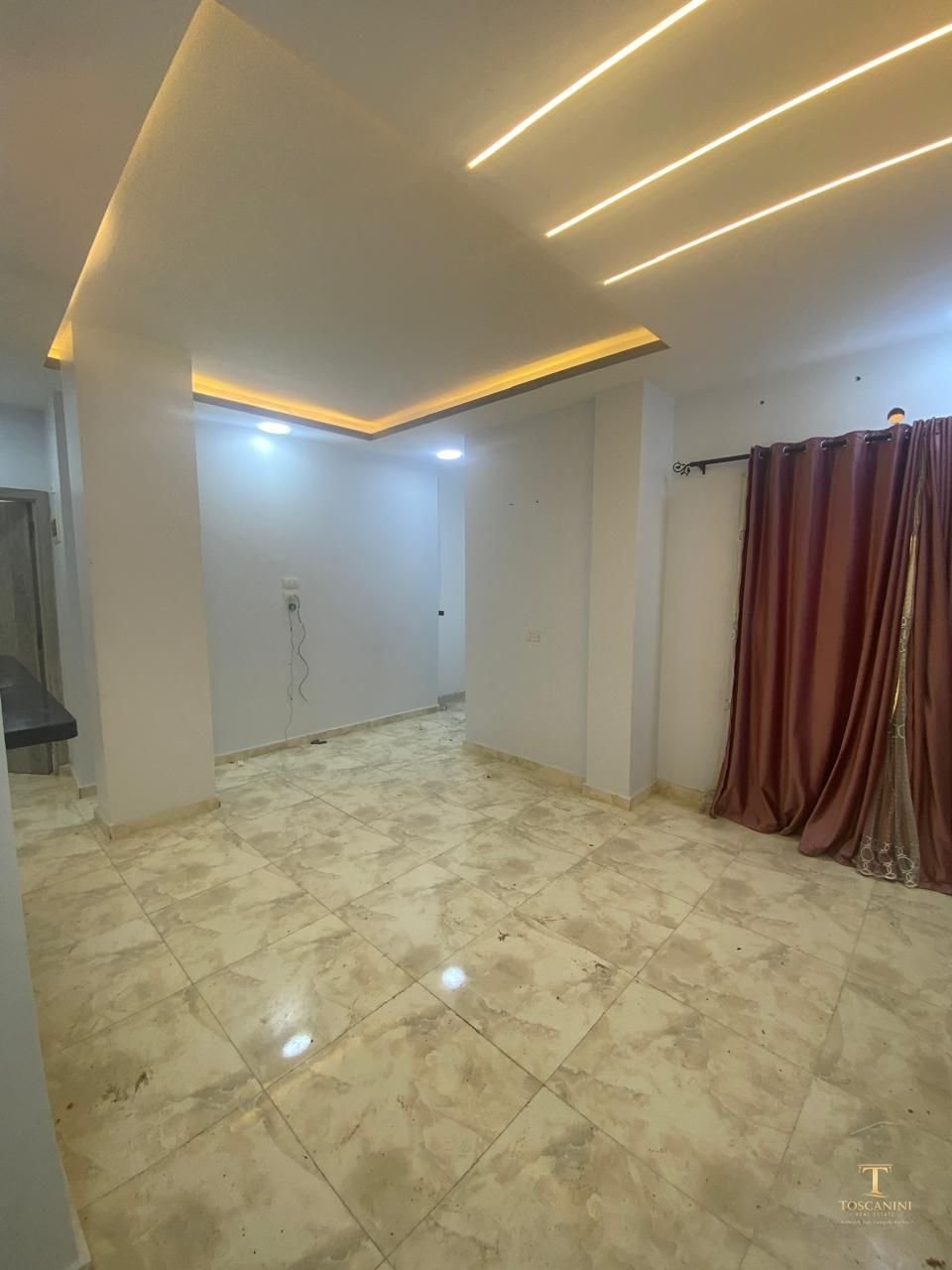 Modern 1-Bedroom Apartment in the Heart of Intercontinental District, Hurghada