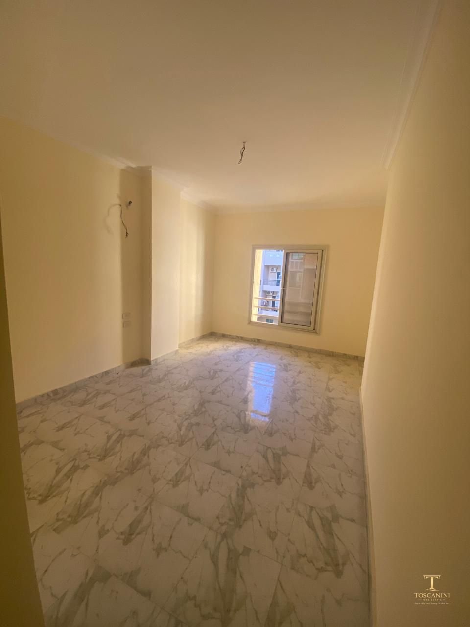 155 Meter Apartment for Sale in Intercontinental – Prime Location