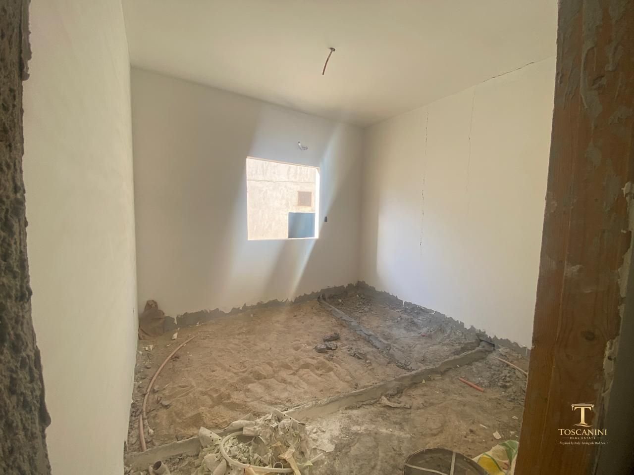 Apartment for Sale in "El Kawthar" – Vibrant Location (Semi-Finished)